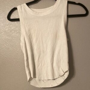 White round neck tank top